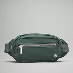 LULULEMON WUNDERLUST BELT BAG